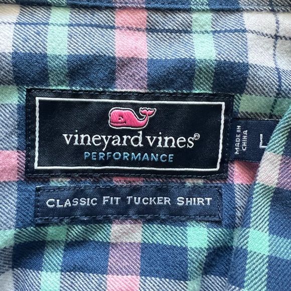 Vineyard Vines  Performance Flannel Classic Fit Tucker Shirt Size L - Picture 4 of 13